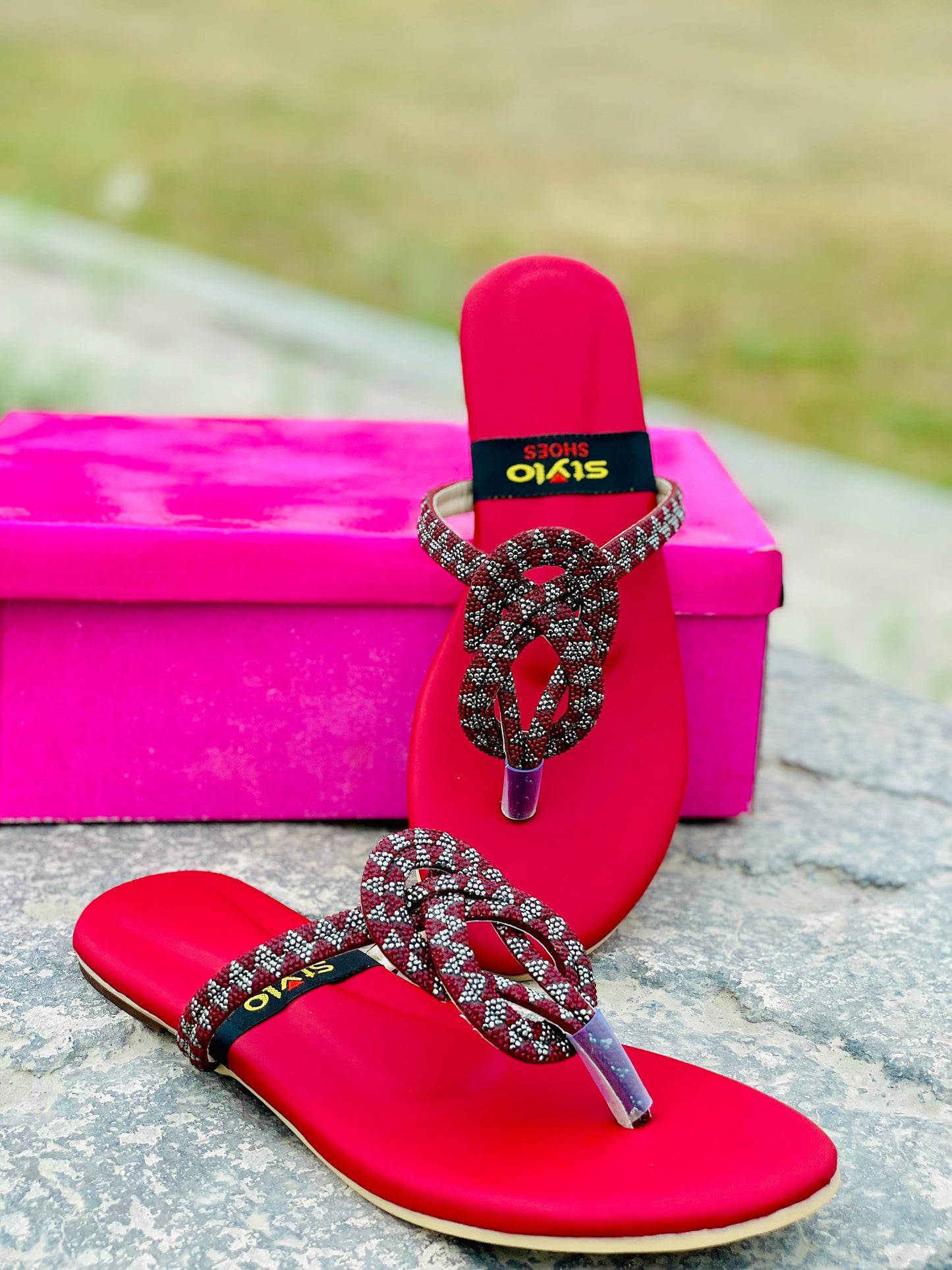 ✨ Red Rhinestone Slip-On Slippers